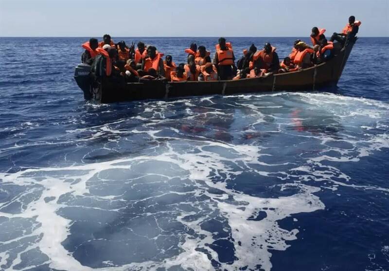 قايق،پناهجويان،دستكم،طوفان،مديترانه