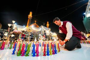 شمع‌های تولد حضرت مهدی(عج) در حرمین سامرا