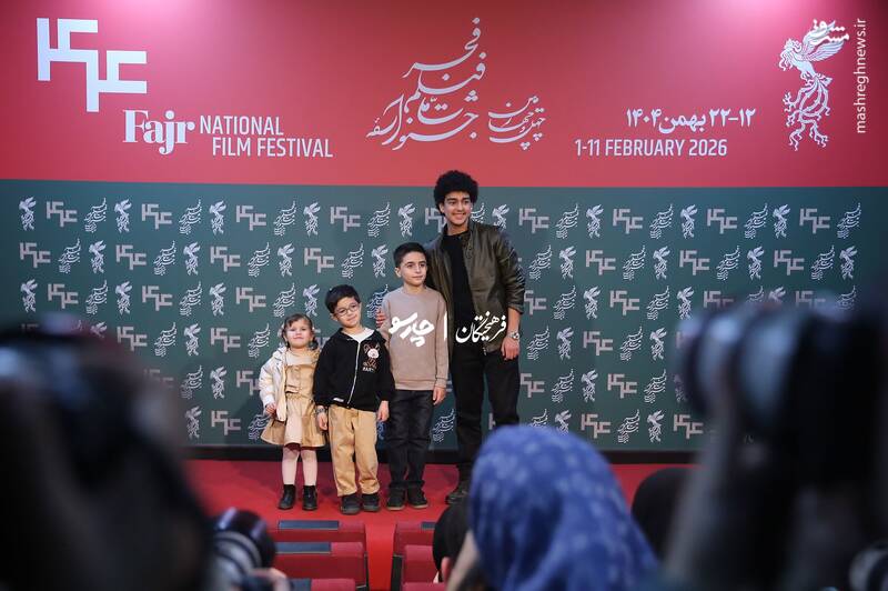 فتوکال فیلم سینمایی «سرزمین فرشته‌ها» در چهارمین روز از چهل و چهارمین جشنواره فیلم فجر