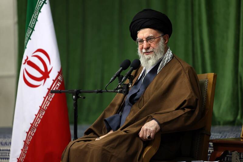 مسيحي،فعال،هند،روسيه،جهان،متفكر،نويسنده،سياسي،رئيس،كشيش،مالز ...