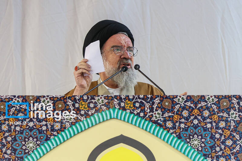 مصلاي،نماز،خميني