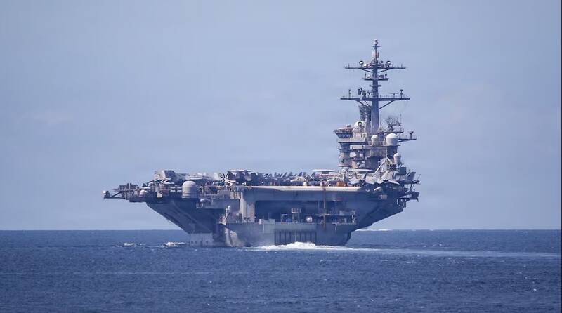 پشت پرده تهدید نظامی آمریکا علیه ایران: عملیات روانی یا واقعیت؟/ پنتاگون در محاصره بحران: پایان افسانهی بسیج ضربتی ارتش آمریکا +عکس