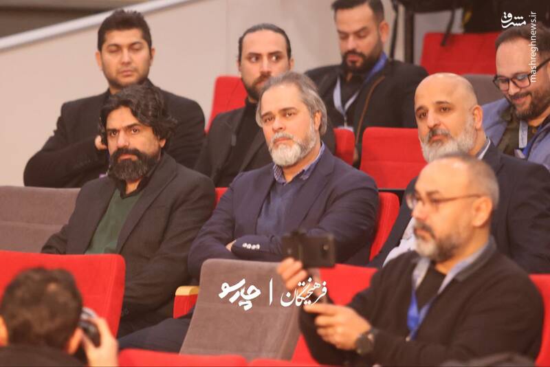 نشست خبری فیلم «زندگی کوچک کوچک» در هشتمین روز از چهل و چهارمین جشنواره فیلم فجر