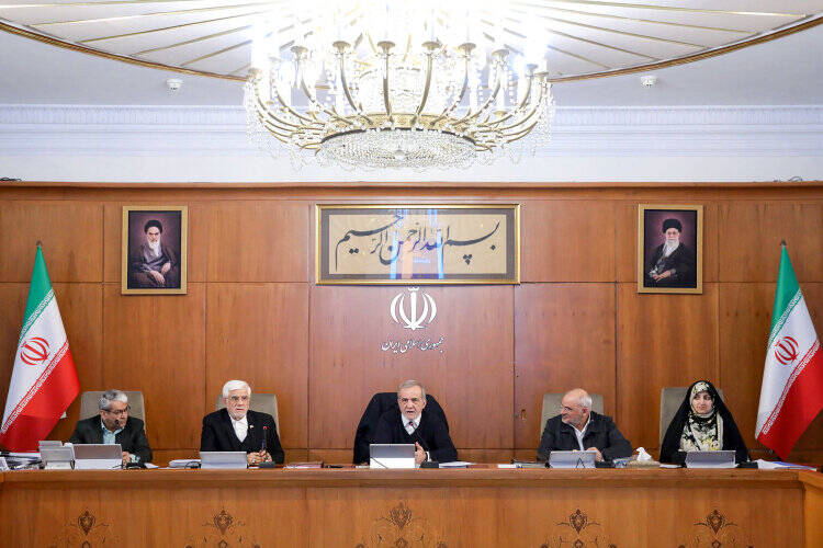 هيئت،جلسه،دولت،تأكيد،ايران،پزشكيان،همسايگان،قدرداني،مصالح،گز ...