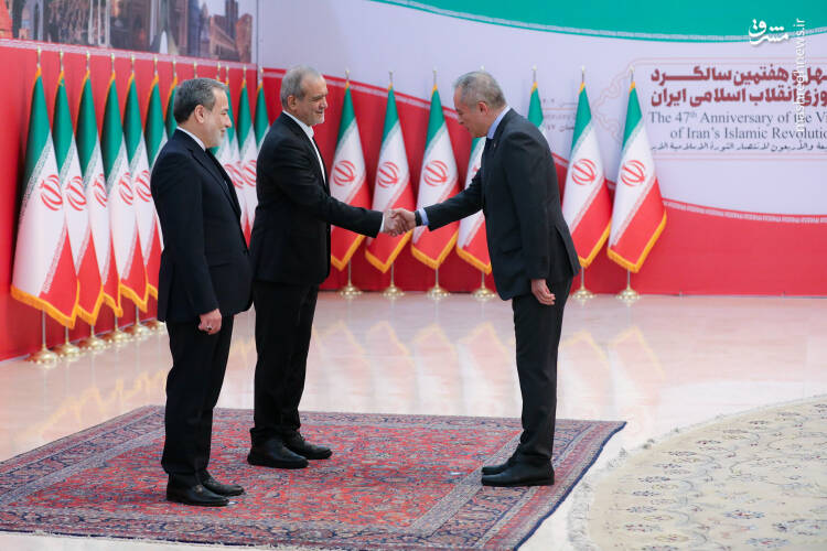 عکس/ مراسم رسمی سلام سفراء به رئیس جمهور