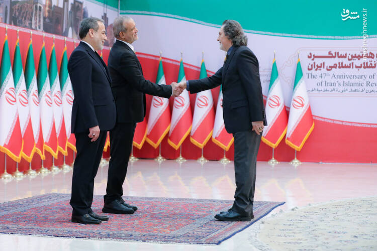 عکس/ مراسم رسمی سلام سفراء به رئیس جمهور