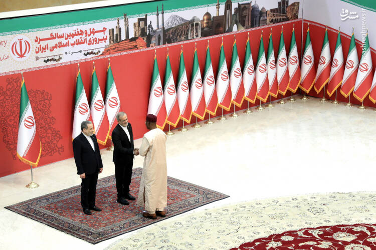 عکس/ مراسم رسمی سلام سفراء به رئیس جمهور