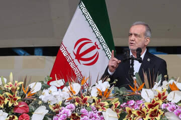 انقلاب،ايران،تاكيد،دولت،پزشكيان،رهبر،دنبال،كشور،مملكت،تلاش،م ...