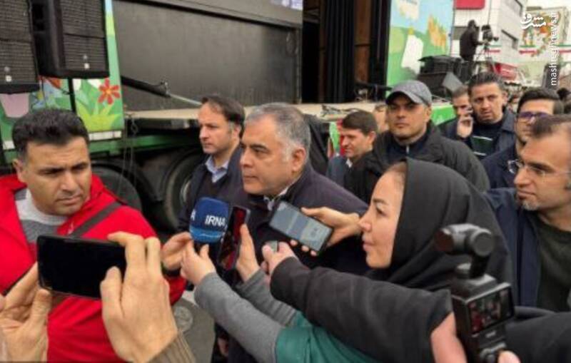 محسن پاک‌نژاد وزیر نفت