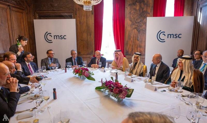 خارجه،عراق،ثبات،تحولات،حسين،گسترش،كشورهاي،سياسي،منطقه