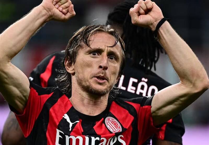 ميلان،بازي،آدرين