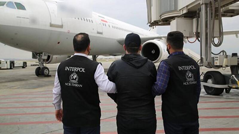 متهم،پليس،محمودي،سرهنگ،انتظامي،شناسايي،كشورهاي،شركت،يونيك،اعلان