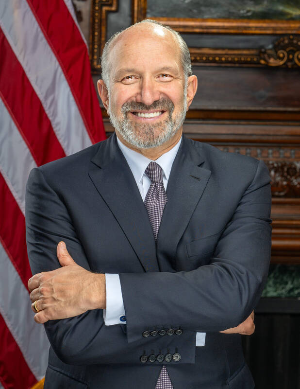 پشت پرده بایگانی اسناد اپستین؛ روایتی از هم‌پیمانی نخبگان امریکایی برای حفظ 