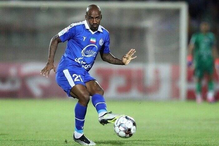 ستاره ناکام استقلال در لیگ یونان؛ عضوی جدید از زرشکیها