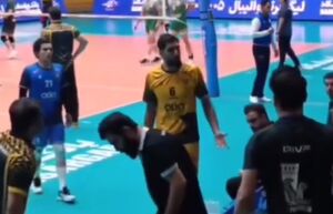 فیلم/ ستاره‌های عصبانی در زمین والیبال!
