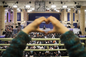 شما در قلب مردم ایران جا دارید....