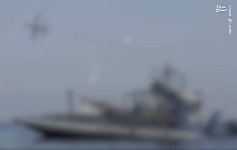 سلاح ویژه سپاه برای حمله همزمان به اهداف هوایی و دریایی/ ورود گسترده «مهمات پرسهزن» برای دفاع از جزایر ایرانی +فیلم و عکس