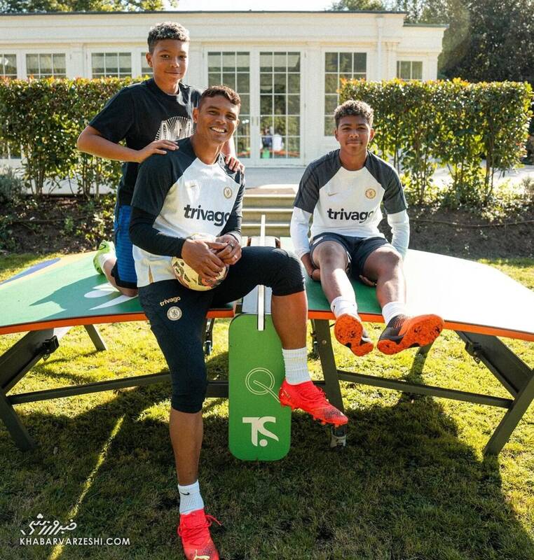 تیاگو سیلوا و دو پسرش