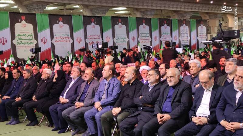 مراسم چهلم شهدا و جانباختگان فتنه آمریکایی -صهیونیستی آغاز شد+ عکس و فیلم