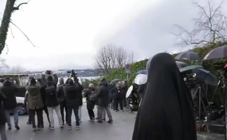 فیلم/ ترک محل مذاکرات توسط یکی از هیات‌های دیپلماتیک