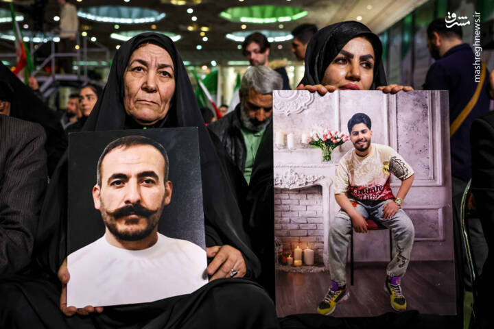 عکس/ بزرگداشت چهلمین روز شهادت شهدای فتنه دی‌ماه