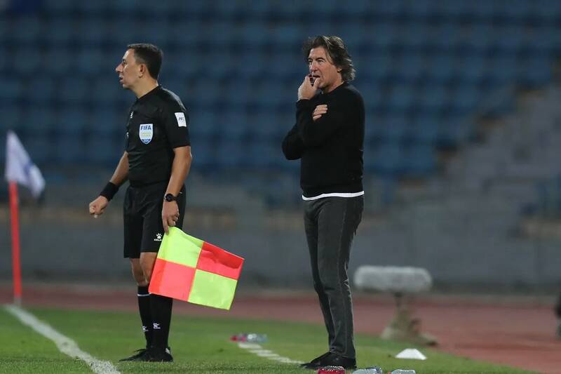 استقلال،تكليف،الحسين،پوشان