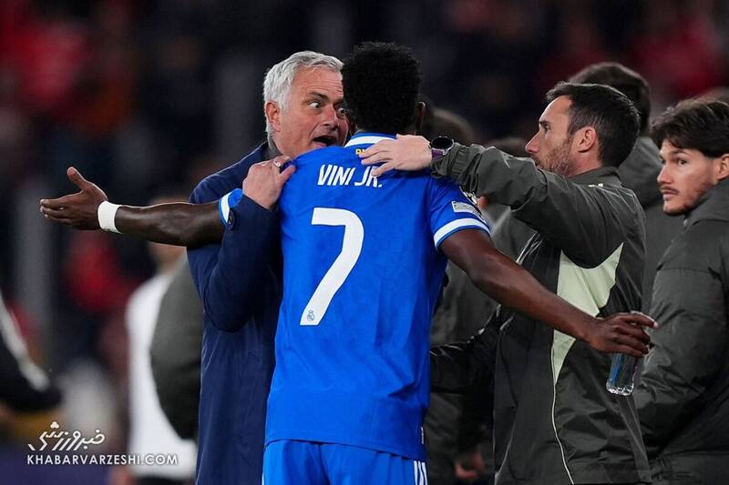 مورینیو و وینیسیوس