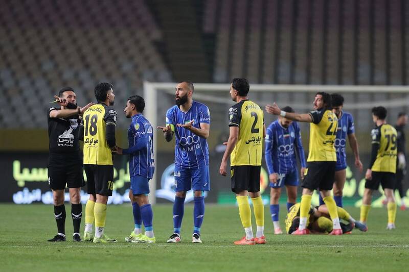 مرحله،سپاهان،استقلال،شكست،الحسين،صعود،بازي