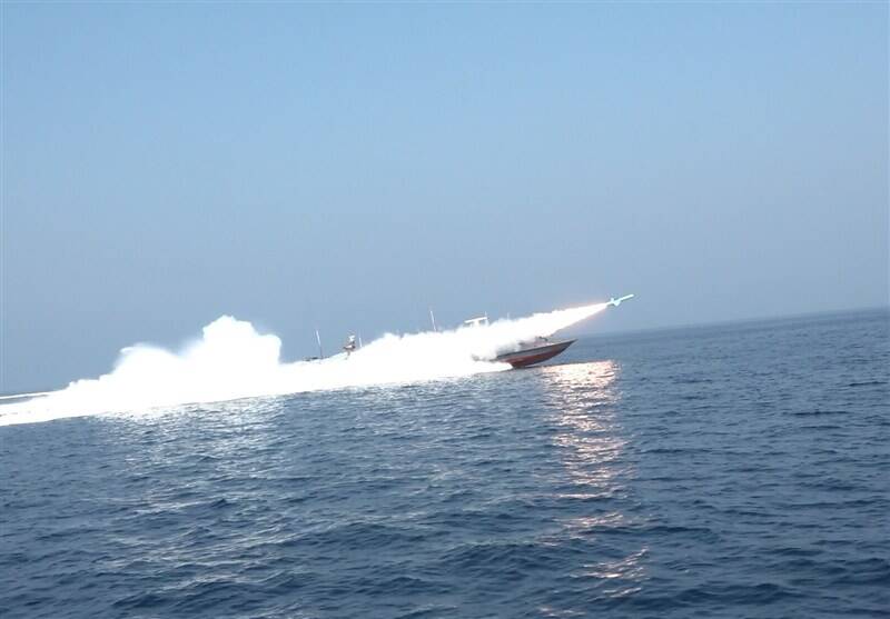 دست به ماشه در تنگه هرمز