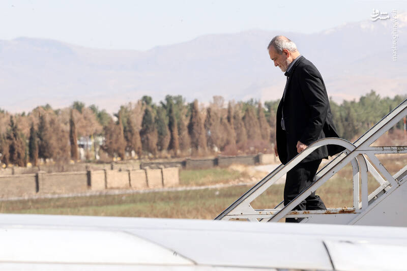 لحظه ورود به فرودگاه لرستان