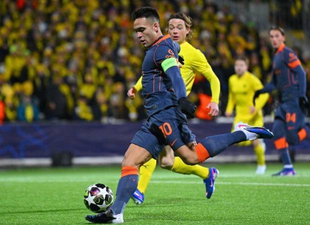 گل،بازي،تيم،تساوي،خورد،نتيجه،هوگ،طارمي