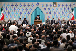 محفل رمضانی انس با قرآن کریم با حضور رهبر انقلاب