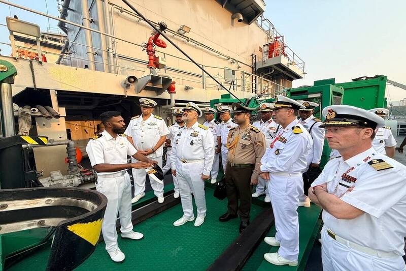 دريايي،هند،بازديد،فني،نيروي،پشتيباني،صنايع