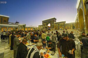 سفره افطار حرم امیرالمومنین(ع) برای زائرین