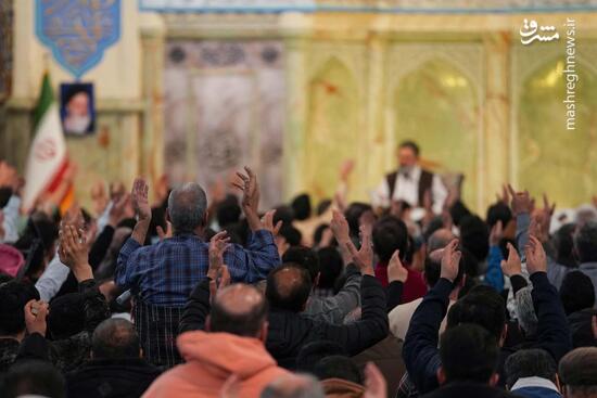 شب سوم مناجات‌خوانی رمضان در حرم امام رضا(ع)