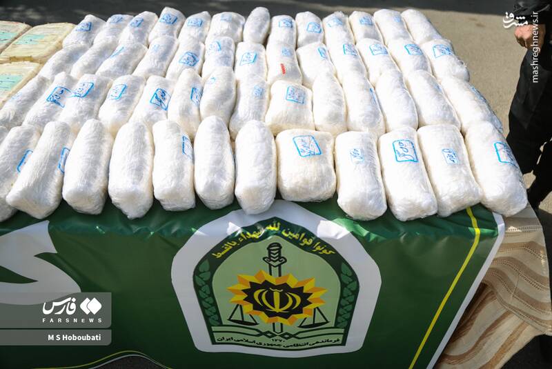 عکس/ کشف یک تن مخدر شیشه در یزد