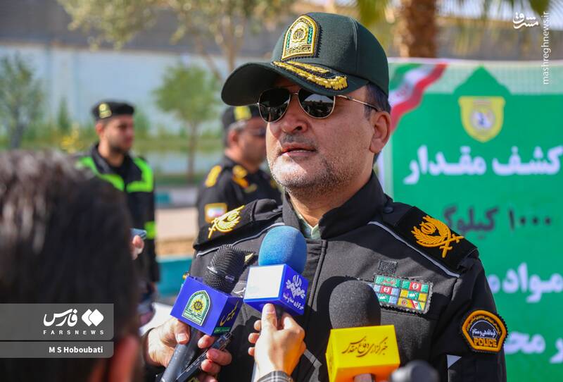 عکس/ کشف یک تن مخدر شیشه در یزد