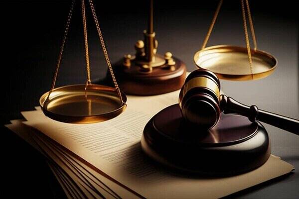 پرونده،كلاهبرداري،اتهامات،جلسه،كوروش