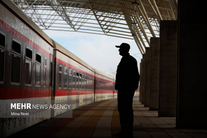 نرخ،افزايش،ريلي،قطار،قيمت،مسافري،بليت،اعمال،ساداتي