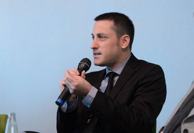 اکسیوس، منبع رسانه‌ای یا بازوی عملیات روانی ۸۲۰۰؟/ چگونه فانتزی‌های جنگ‌طلبان واشنگتن «خبر ویژه» می‌شود؟ +عکس و فیلم