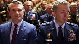 هشدار ژنرال آمریکایی به ترامپ درباره حمله به ایران