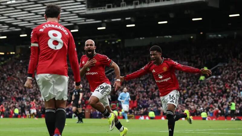 گوش،قرآن،عاجي،ديالو،منچستريونايتد