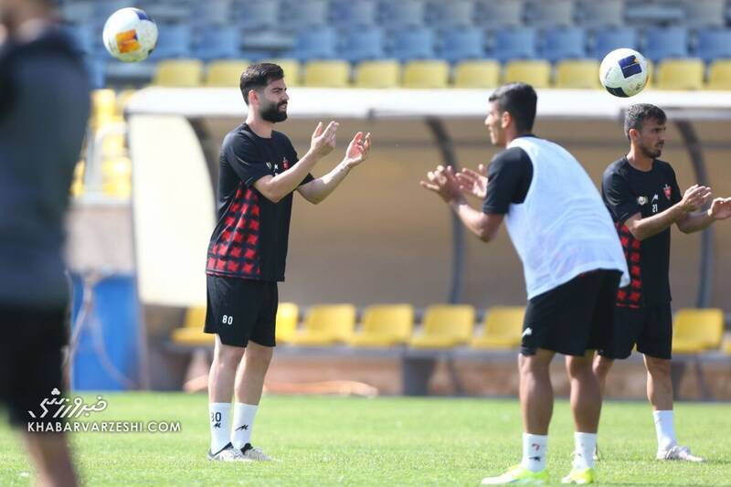 سرنوشت تلخ و باورنکردنی بمب نقل و انتقالات در پرسپولیس/ ۴ مربی هم نتوانستند به این بازیکن اعتماد کنند!