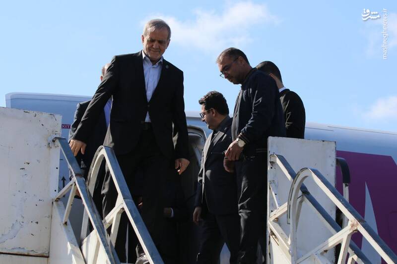 لحظه ورود به فرودگاه استان