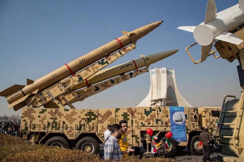 ايران،موشك،ساخت،آمريكا،كلاهك،بسازد،موشكي،جو،دفاعي،محدود،زمين ...