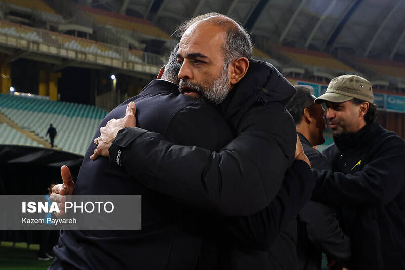 بازي،فوتبال،سپاهان،سرمربي،نيم،فصل،تيم،نويدكيا