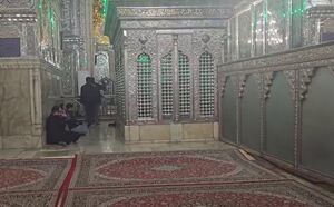 فیلم/ لحظه اعلام شهادت امام خامنه‌ای در حرم شاهچراغ