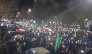 فیلم/ حماسه حضور مردم در خیابان‌های بروجرد