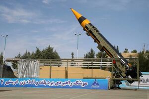 حمله موشک خرمشهر۴ به تجمع سوخت‌رسان‌های آمریکایی در بن گوریون/ آزمون موفق موشکی که شهید حاجی‌زاده وعده داده بود +فیلم و تصاویر