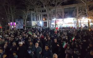 فیلم/ بانگ "ایران ایران" مردم نطنز در شب هفتم رهبر شهید انقلاب